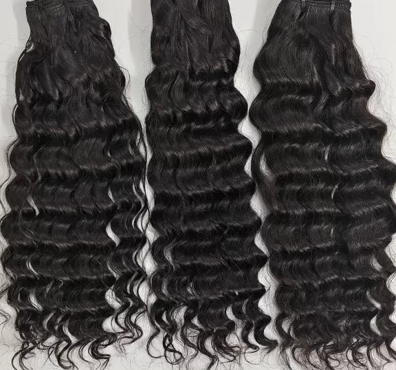 Deep-Curly-Hair-1.webp Cuánto duran las extensiones de cabello y cómo cuidarlas