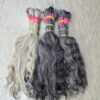 Pelucas de cabello natural vs. pelucas sintéticas