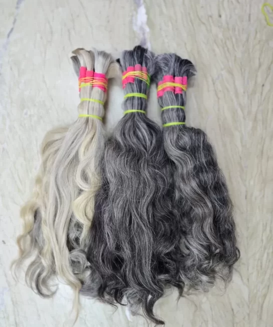 Cabello humano gris